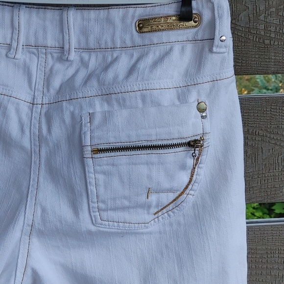 UNISEX: Tag Studio: Top quality Bermuda Jeans short size 36 - Picture 8 of 9